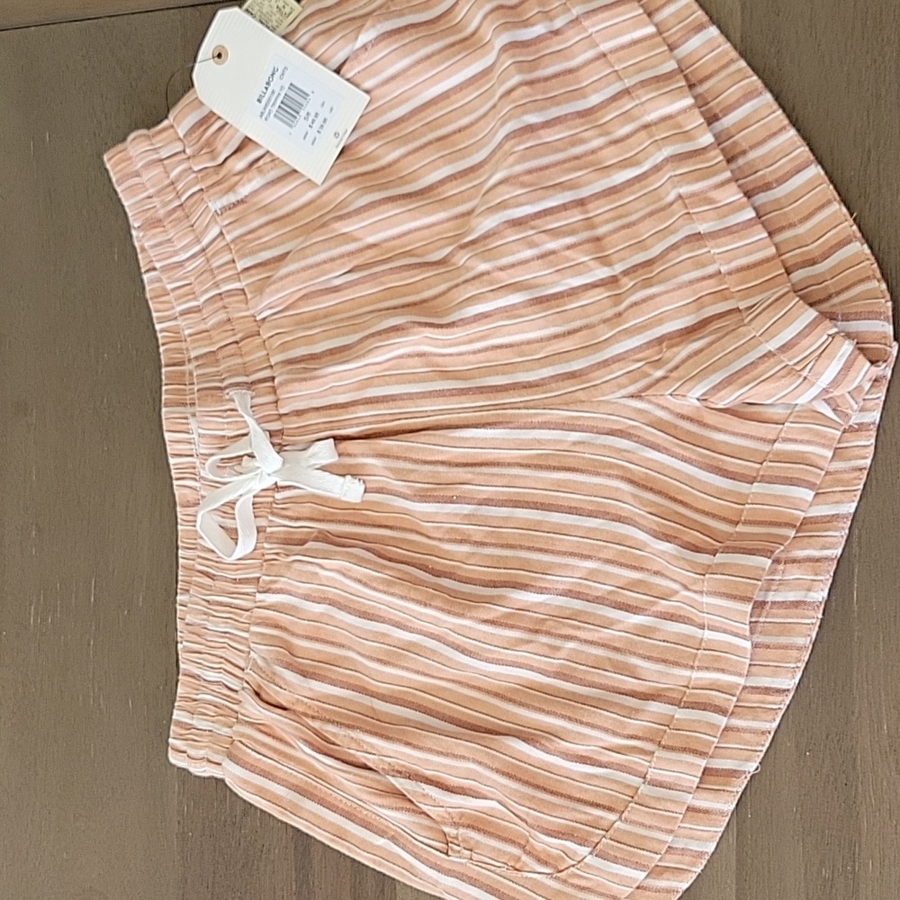 Girls Billabong Shorts, S/8, Brand New